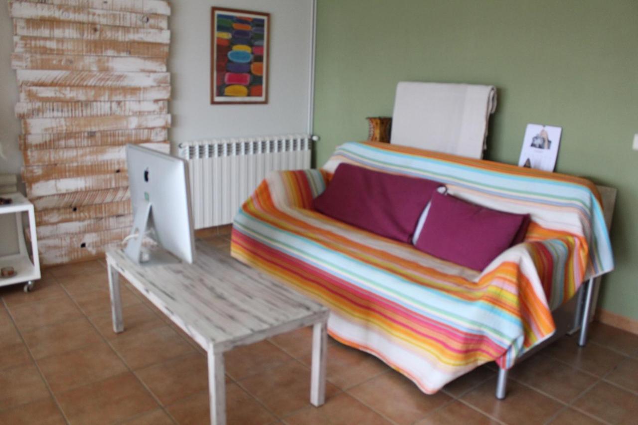 Castell De Ceuro. Hotel Rural Ogern Esterno foto